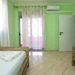 Marina View Escape アパート Vlorë
